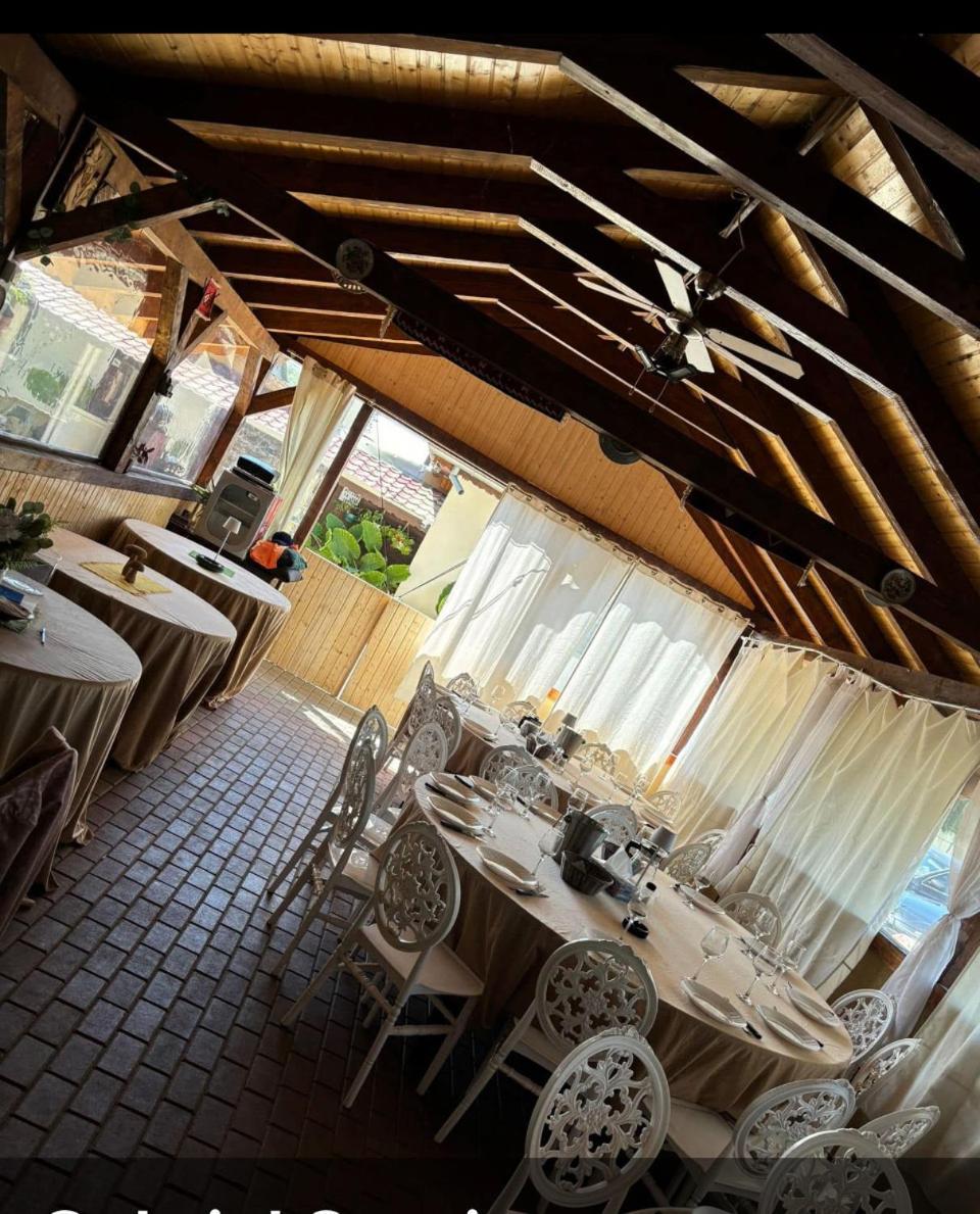 Vila Gigios Sport&Relax Bailesti Exteriér fotografie